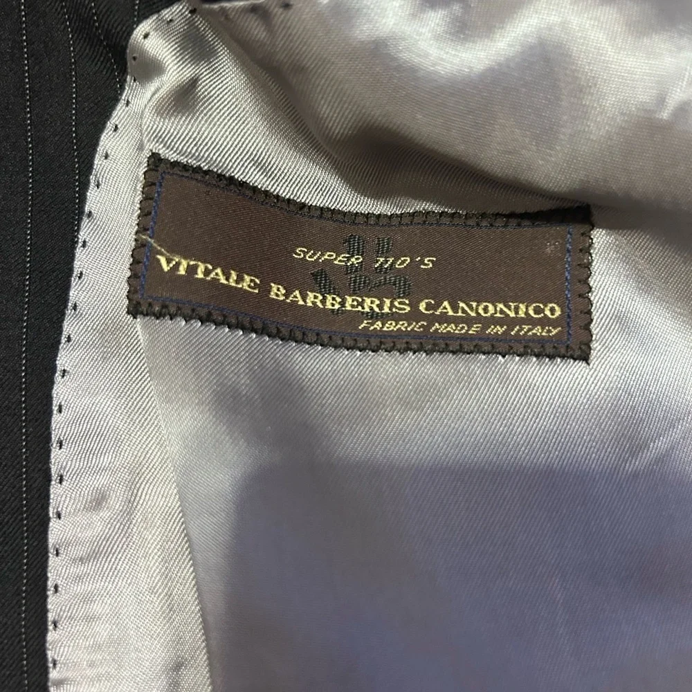 Elegant Black Pinstripe Men's Italian Suit Vitale Barberis Canonico Super 110